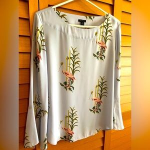 Ann Taylor ladies blue bell sleeve blouse